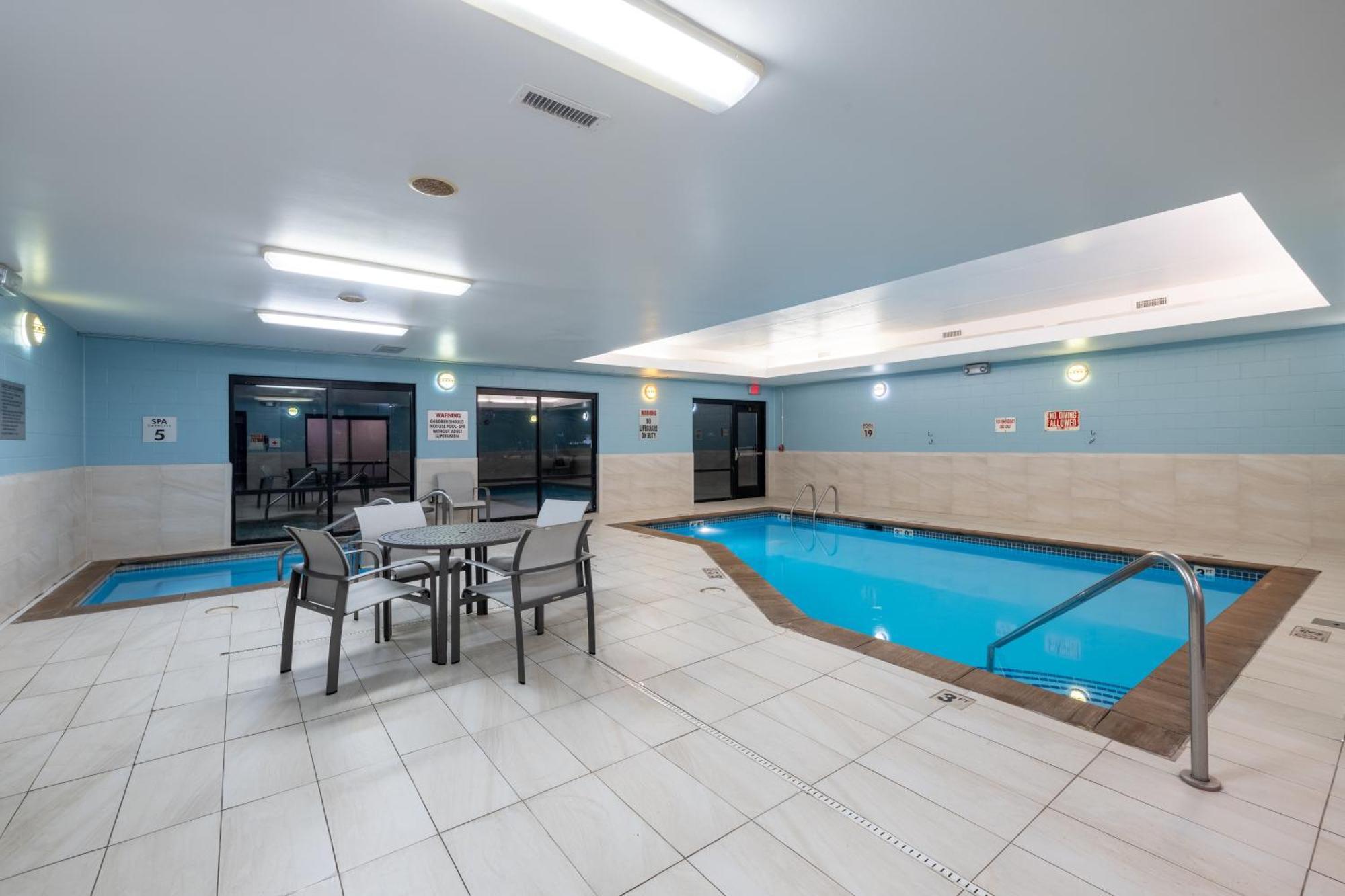 Holiday Inn Express Rochester South - Mayo Area By Ihg Exteriér fotografie